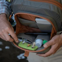 Fishpond Cross-Current Chest Pack 15 Fishpond Cross-Current Chest Pack -Simms Shop 1022588 800 auto